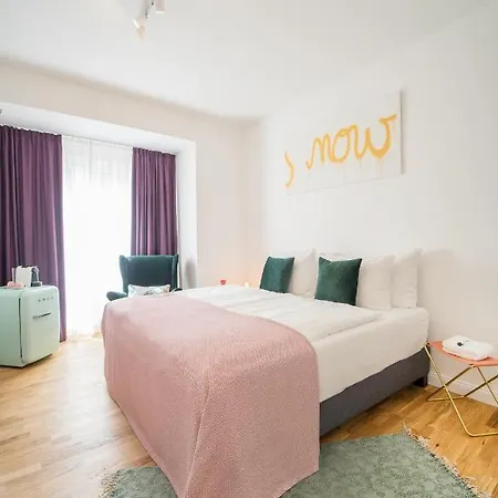 Victoria Altstadt * Düsseldorf