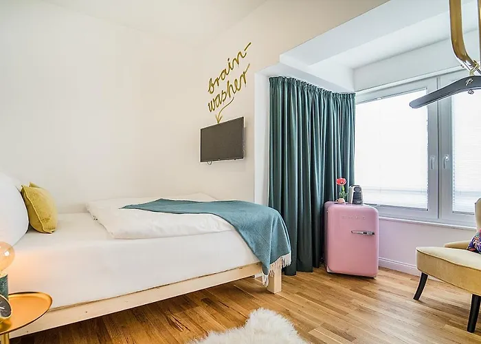 Victoria Altstadt Hotel *